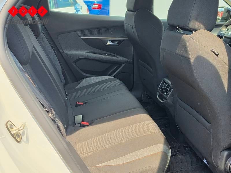 PEUGEOT 3008 1.2 ACTIVE BUSINESS PureTech - 5