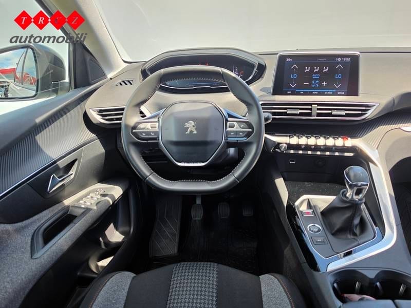 PEUGEOT 3008 1.2 ACTIVE BUSINESS PureTech - 9