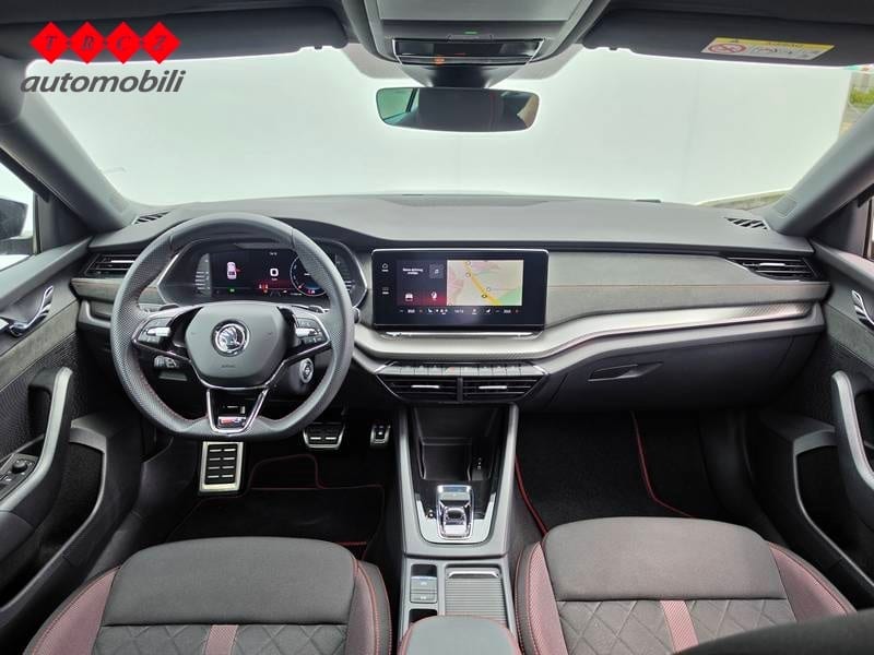 ŠKODA OCTAVIA RS 2.0 TDI DSG - 8