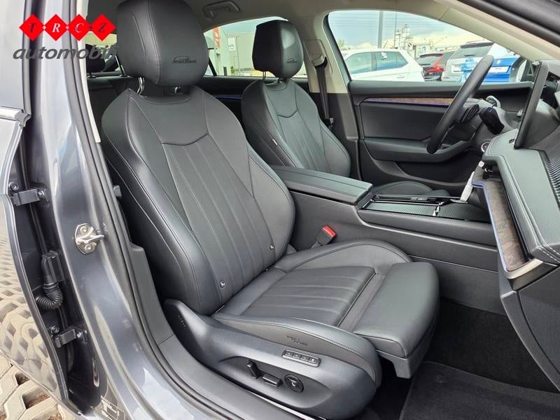 ŠKODA SUPERB L&K 2.0 TDI 4X4 DSG - 7