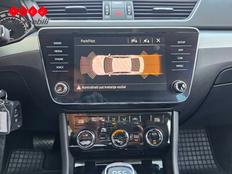ŠKODA SUPERB 2.0 TDI DSG - 12
