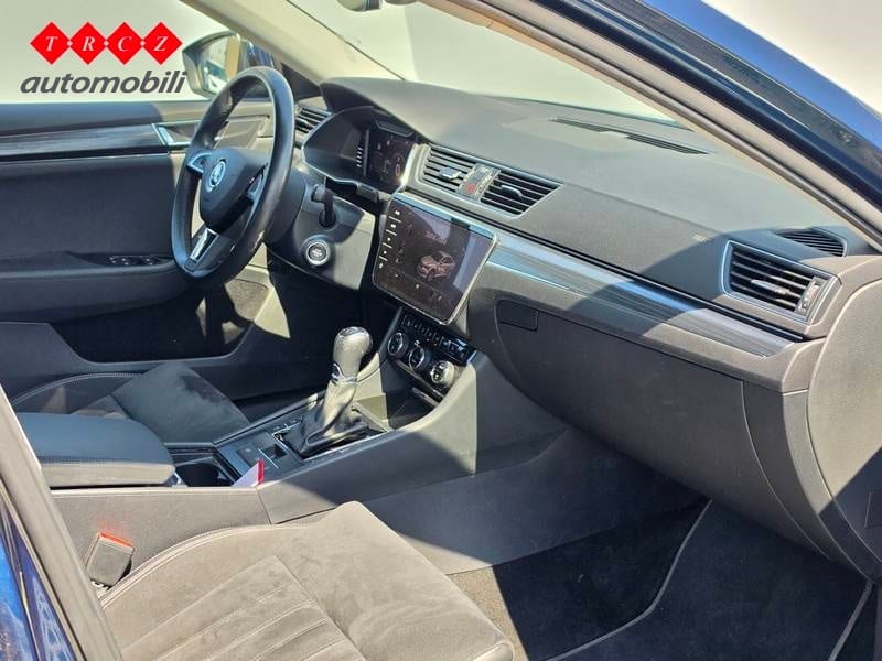 ŠKODA SUPERB 2.0 TDI DSG - 6