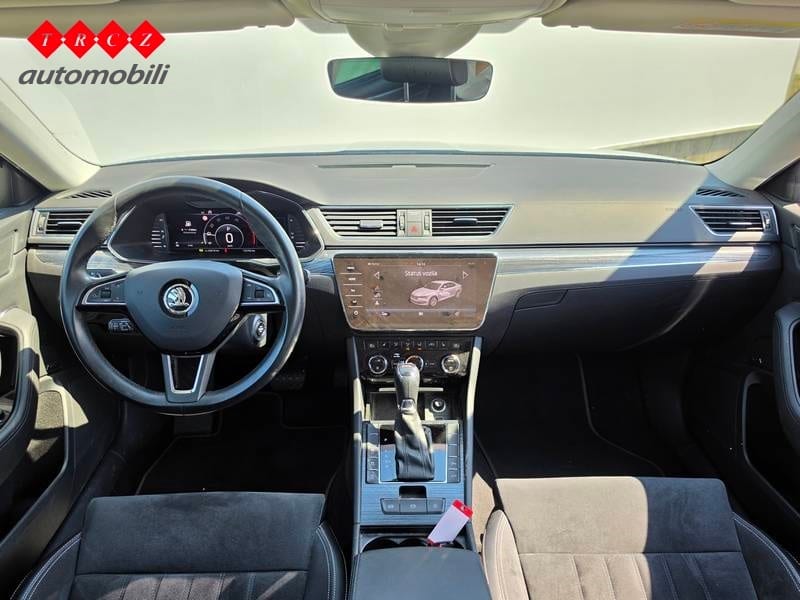 ŠKODA SUPERB 2.0 TDI DSG - 9
