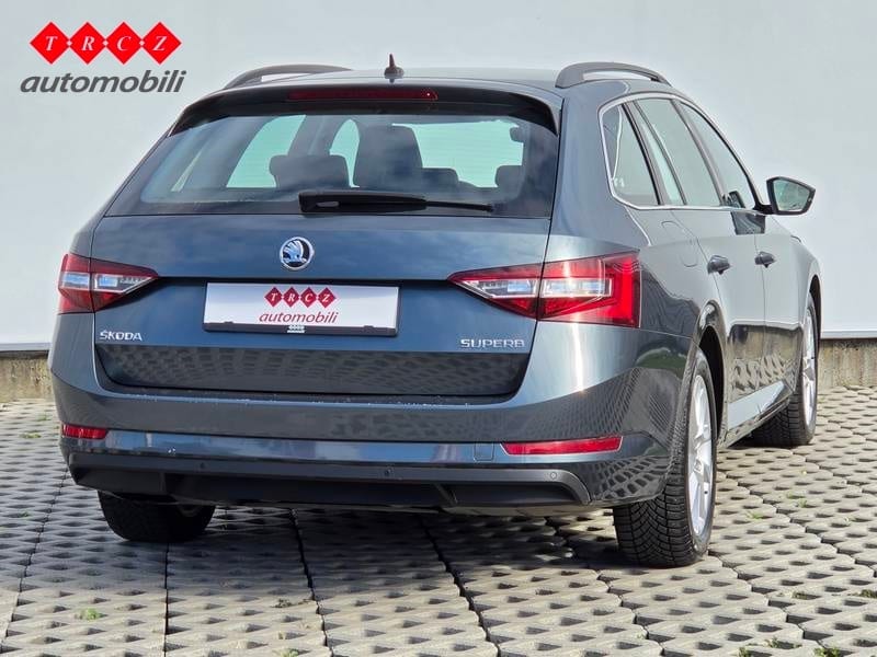ŠKODA SUPERB COMBI 2.0 TDI DSG - 3