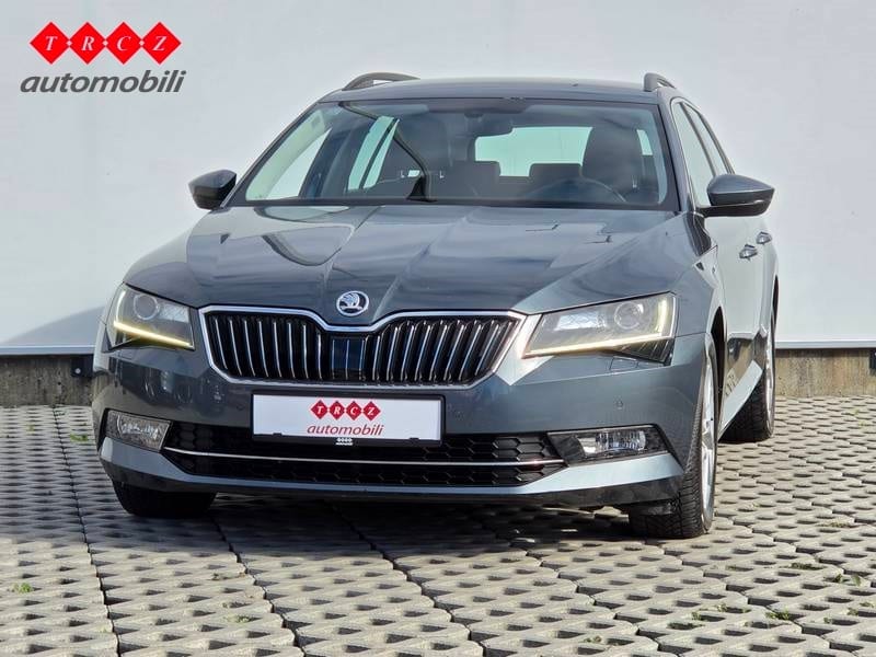 ŠKODA SUPERB COMBI 2.0 TDI DSG - 2