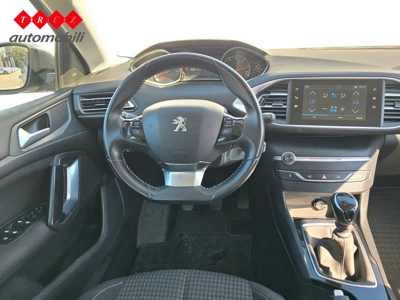 PEUGEOT 308 1.5 HDI - 9