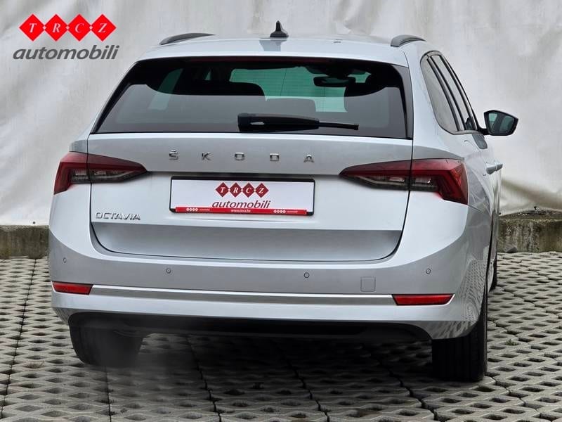 ŠKODA OCTAVIA COMBI 2.0 TDI DSG STYLE - 3
