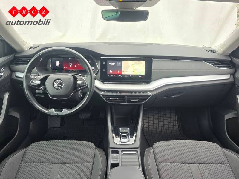 ŠKODA OCTAVIA COMBI 2.0 TDI DSG STYLE - 8