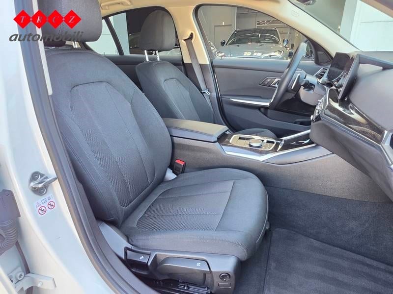 BMW SERIJA 3 320d xDrive - 7