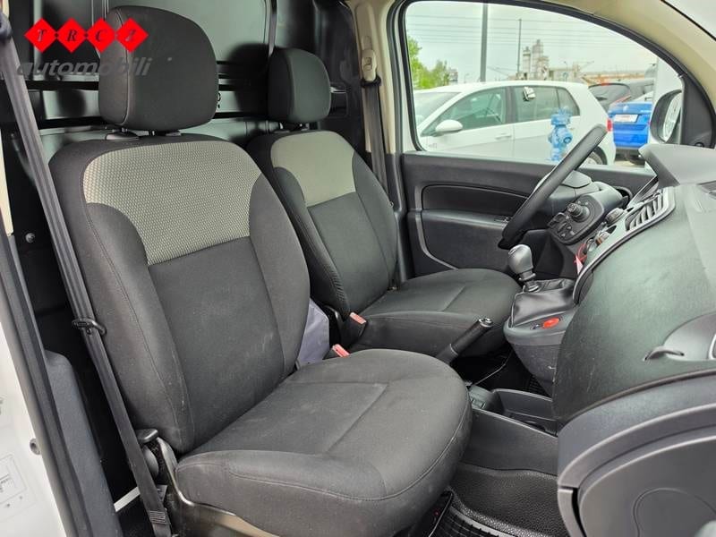 RENAULT KANGOO 1.5 DCI - 7