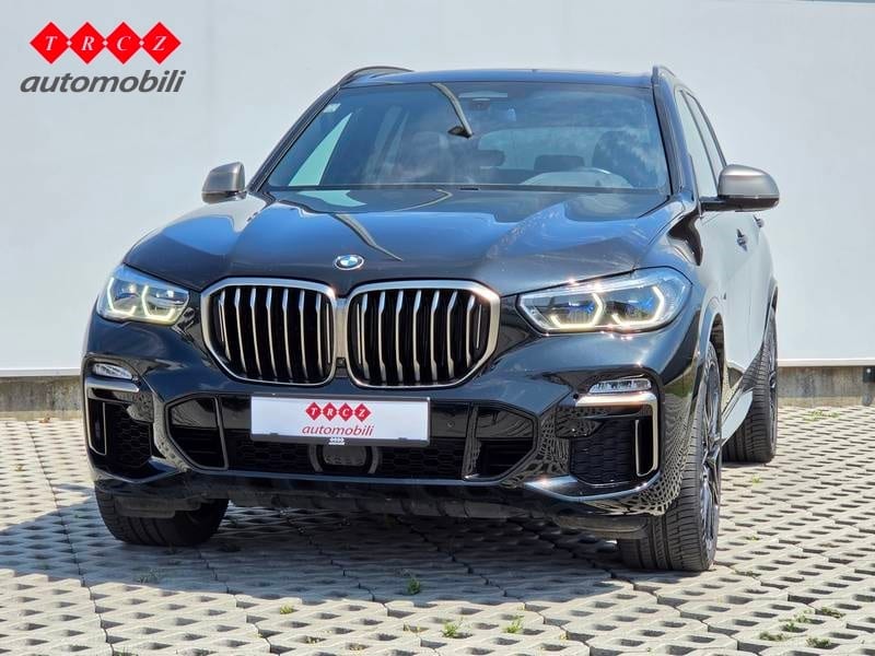 BMW X5 M50i *530ks* - 2
