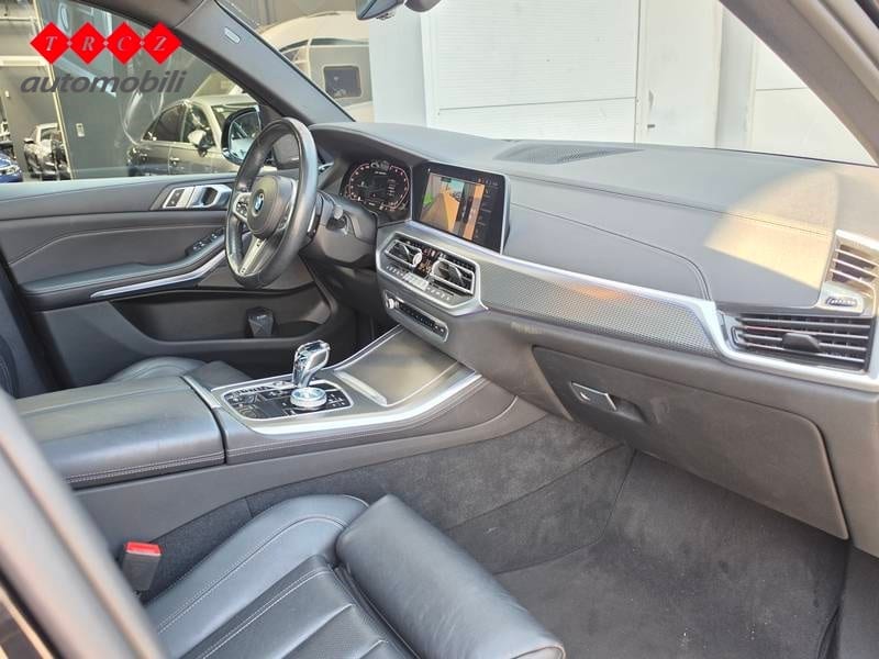 BMW X5 M50i *530ks* - 6