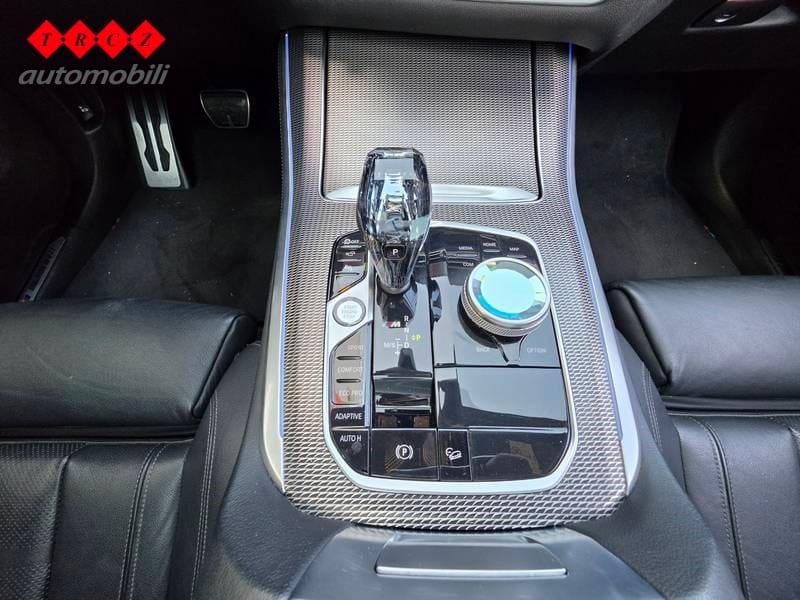 BMW X5 M50i *530ks* - 9