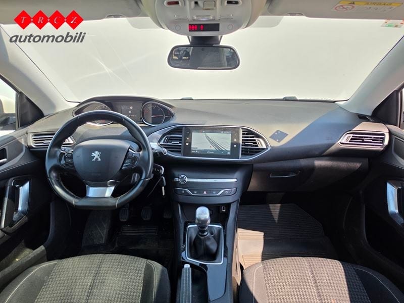 PEUGEOT 308 1.5 HDI - 9