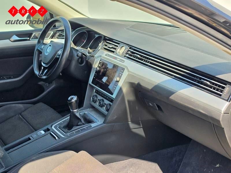 VW PASSAT 2.0 TDI - 6