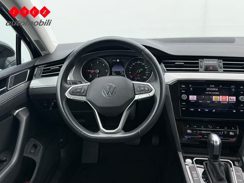 VW PASSAT 2.0 TDI - 8