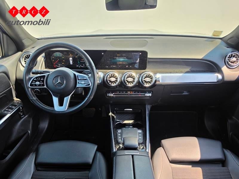 MERCEDES GLB 200d - 8