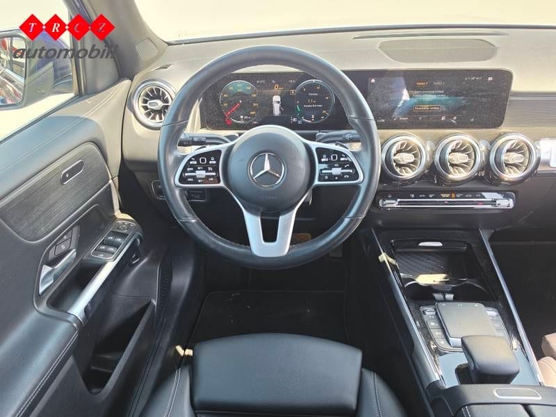 MERCEDES GLB 200d - 9