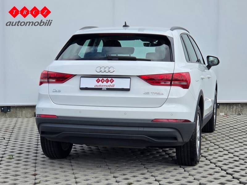 AUDI Q3 45 TSFIe - 3
