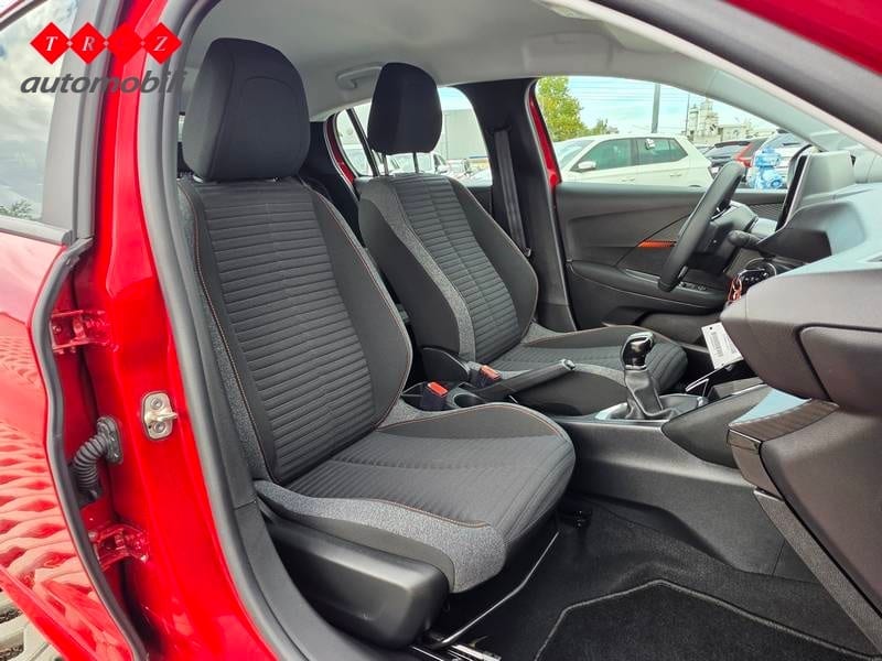PEUGEOT 208 1.2 PURETECH - 7