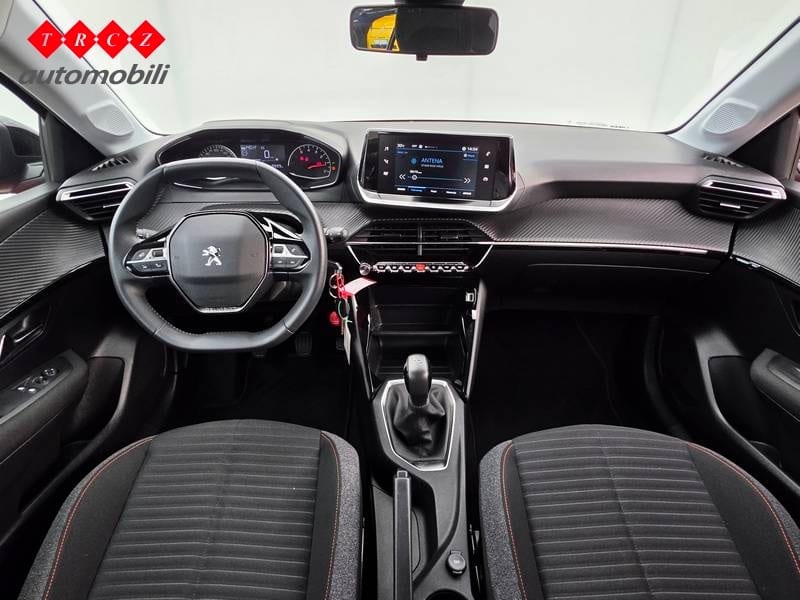 PEUGEOT 208 1.2 PURETECH - 8