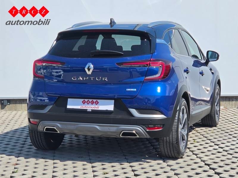RENAULT CAPTUR R.S. Line E-Tech 145 Hibrid - 3