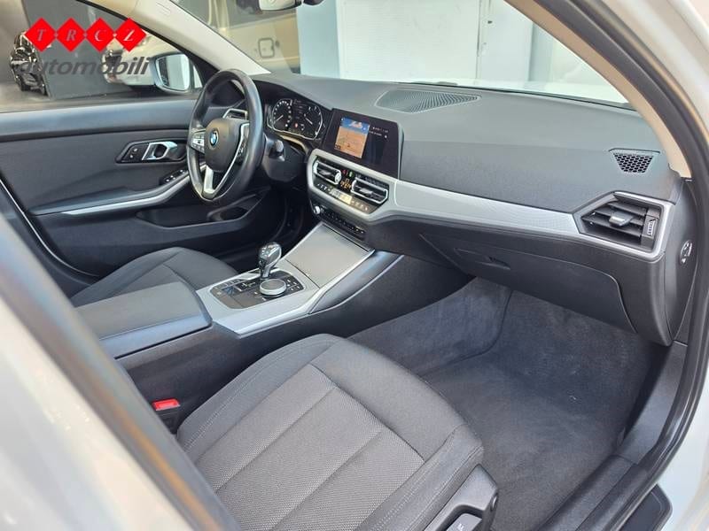 BMW SERIJA 3 318d - 6
