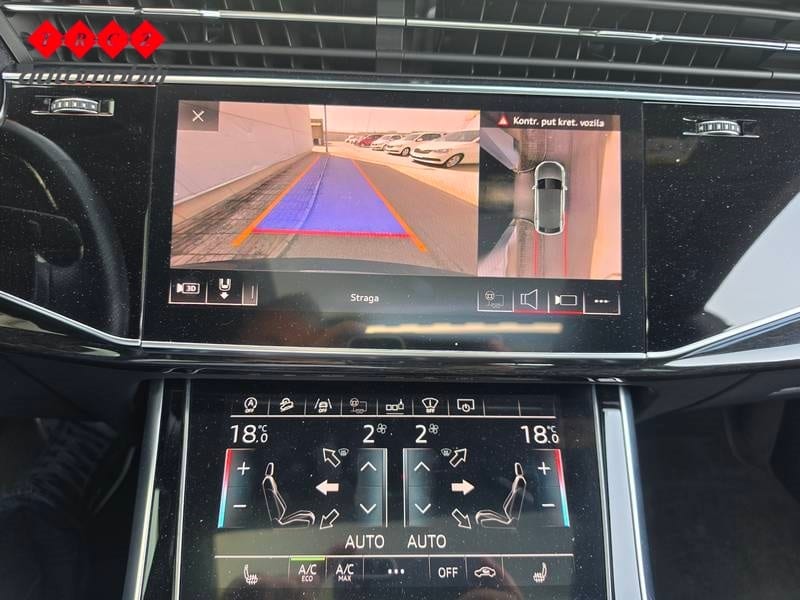AUDI Q8 50 TDI quattro - 12