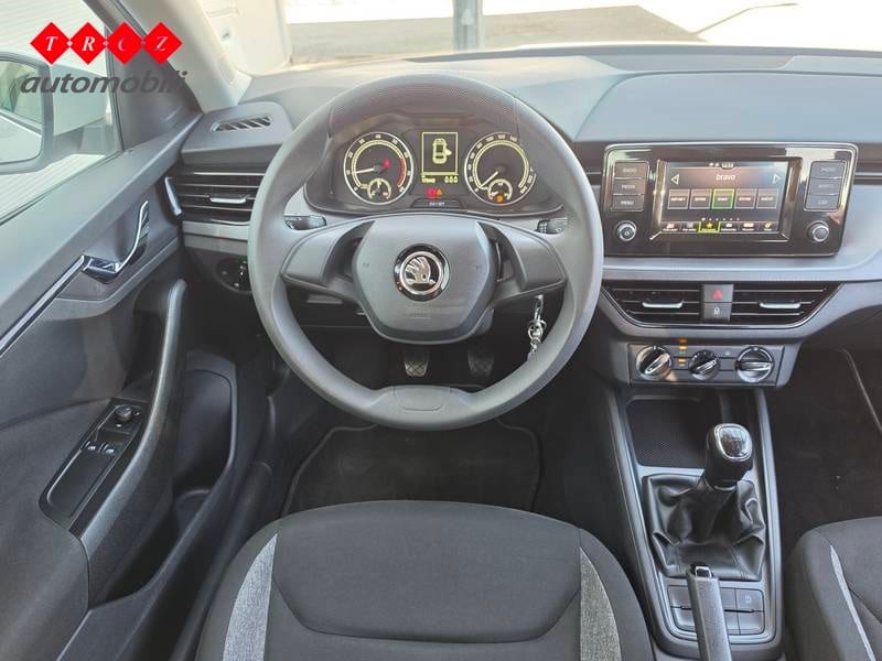 ŠKODA SCALA 1.0 TSI - 9