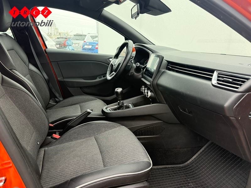 RENAULT CLIO 1.5 DCI INTENS - 6