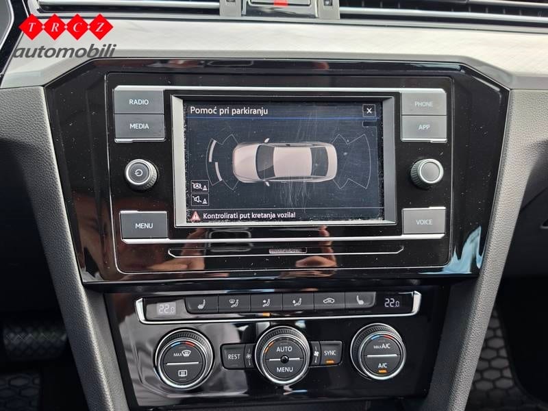 VW PASSAT 2.0 TDI DSG - 11