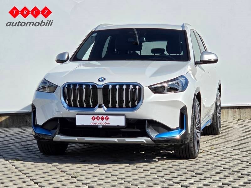 BMW iX1 xDrive 30 - 2
