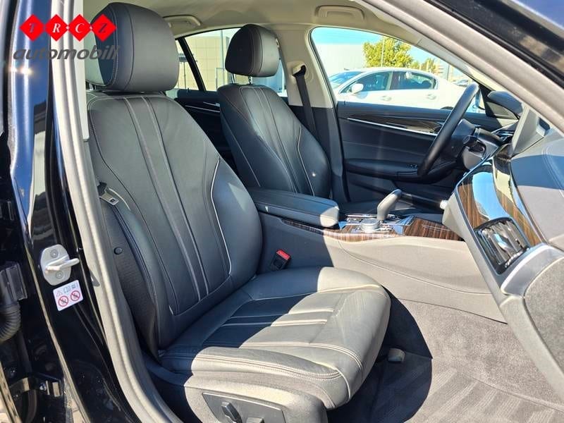 BMW SERIJA 5 530d xDrive - 7