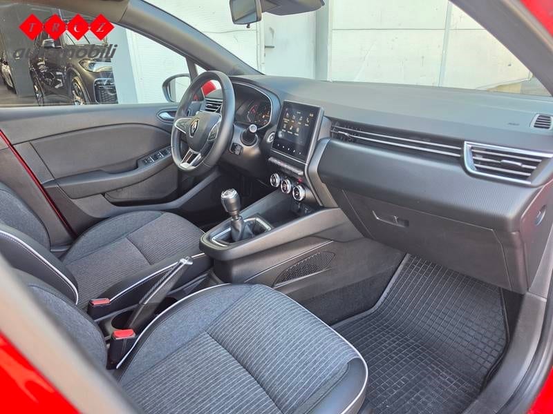 RENAULT CLIO 1.5 DCI INTENS - 6