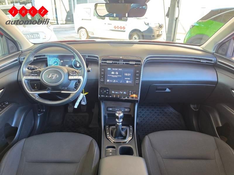HYUNDAI TUCSON 1.6 CRDi ISG 2WD COMFORT - 8