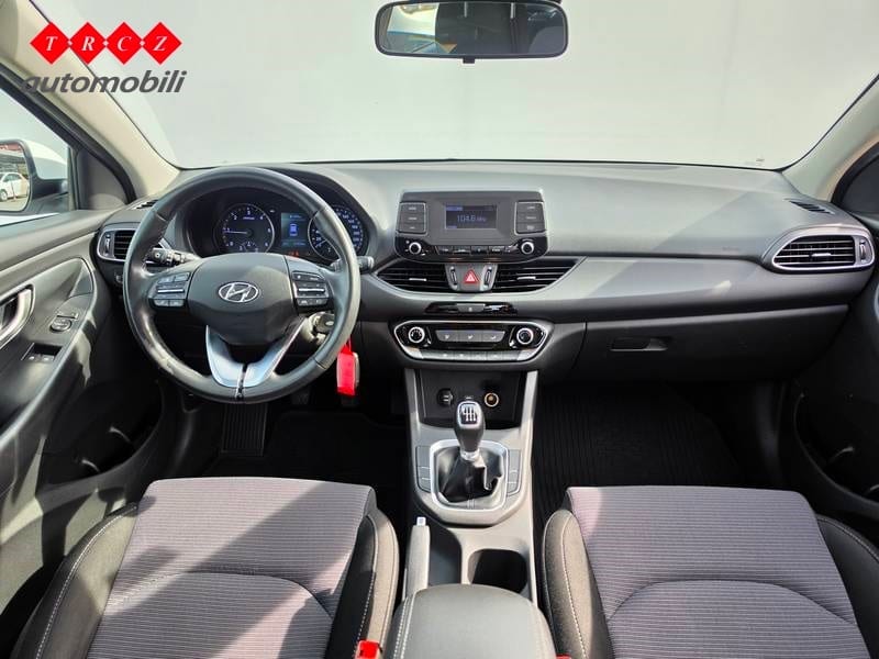 HYUNDAI I30 1.6 CRDi 115 TREND - 8