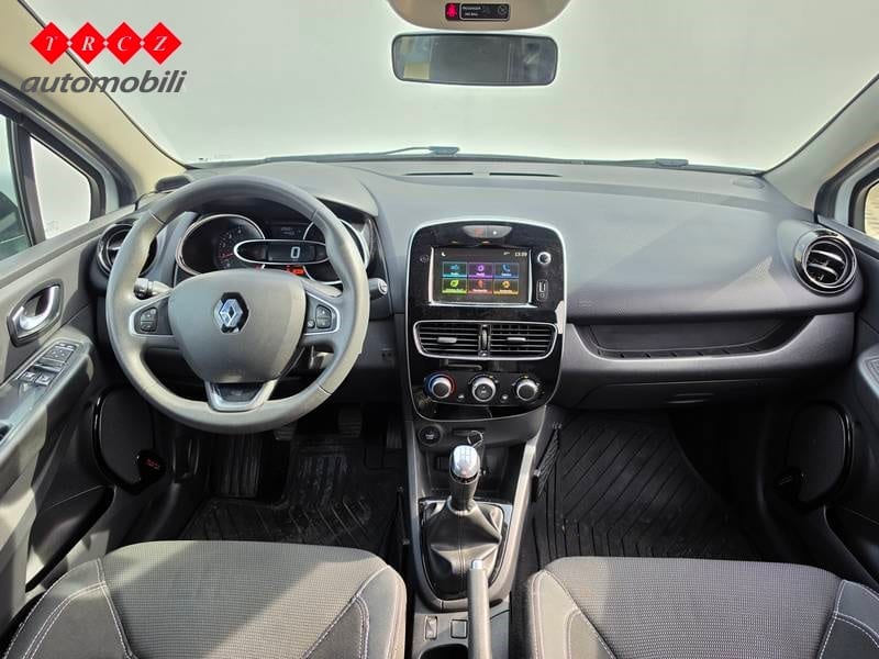 RENAULT CLIO 1.5 DCI - 8