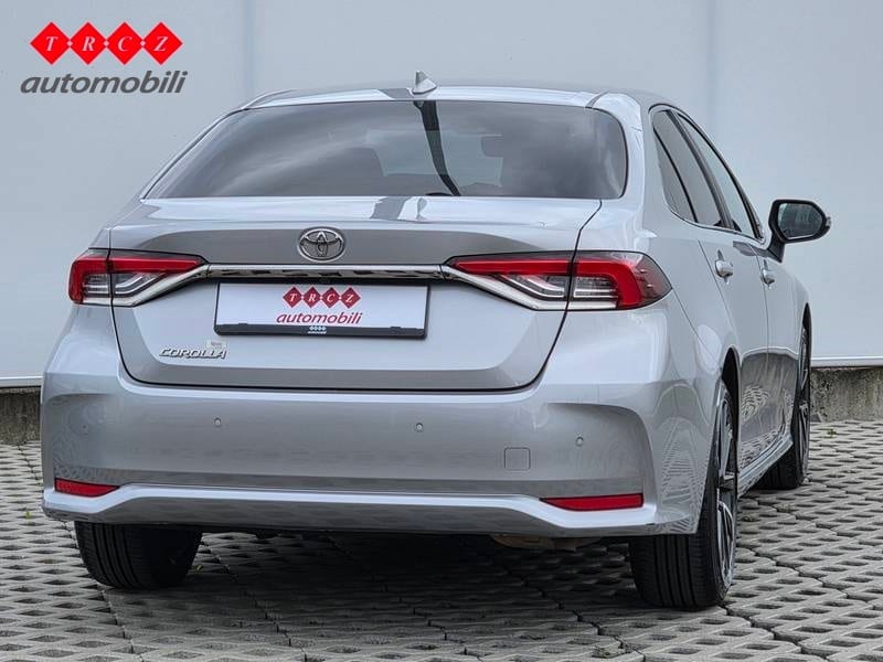 TOYOTA COROLLA 1.5 VVT-IW AT - 3