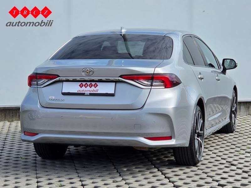 TOYOTA COROLLA 1.5 VVT-IW AT - 3