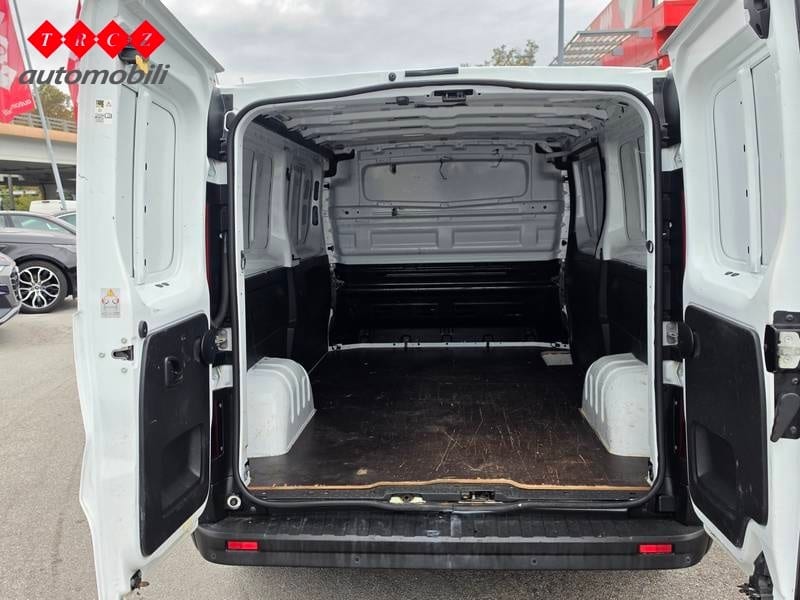 RENAULT TRAFIC 2.0 DCI L2H1 - 5