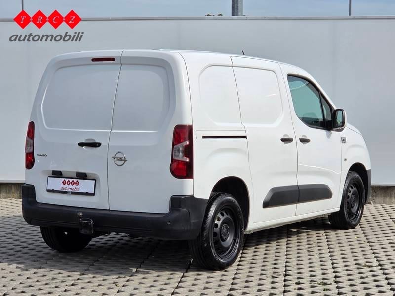 OPEL COMBO 1.5 D - 4