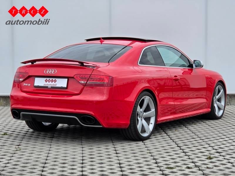 AUDI RS5 4.2 V8 - 4