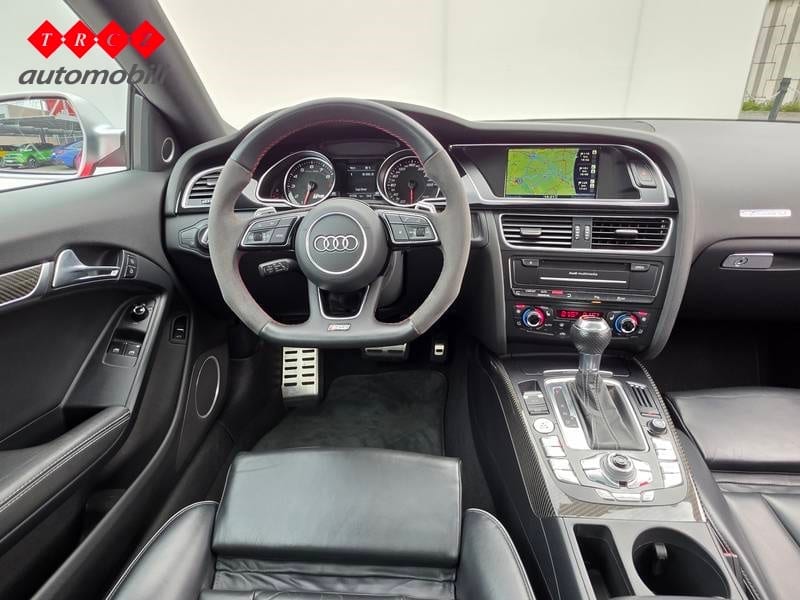 AUDI RS5 4.2 V8 - 9