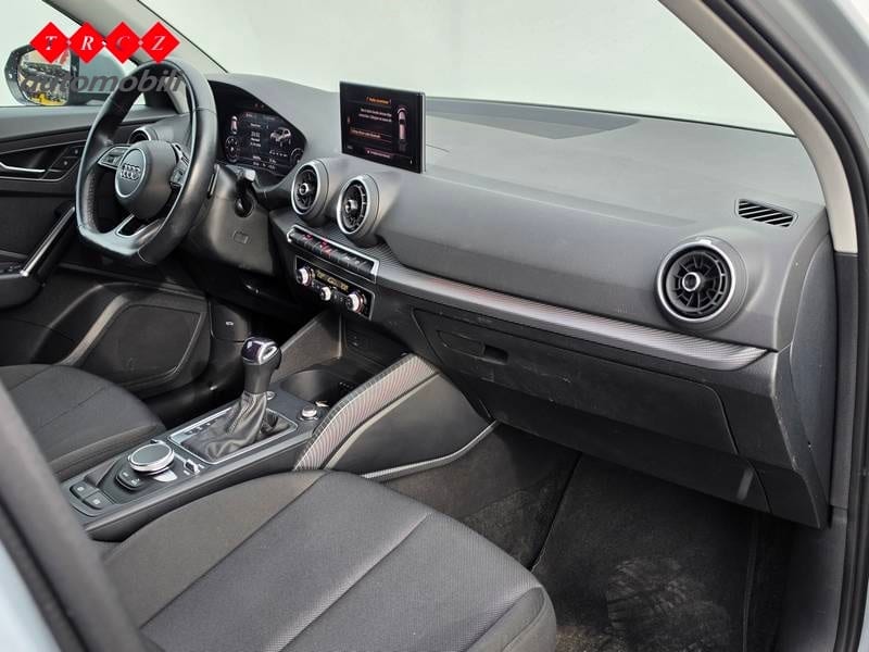 AUDI Q2 2.0 TDI S tronic - 6