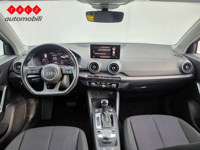 AUDI Q2 2.0 TDI S tronic - 8