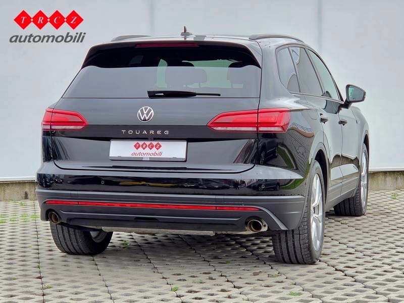 VW TOUAREG 3.0 TDI DSG 4Motion - 3