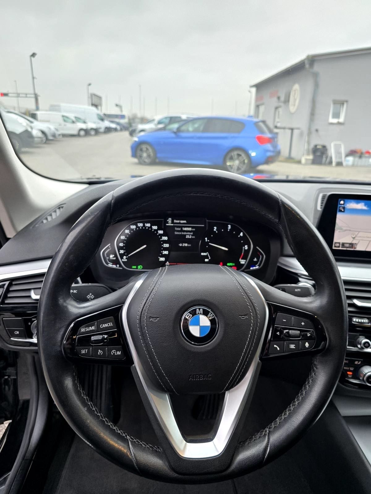 BMW 520D * REDIZAJN MODEL * ODLIČNO STANJE * SERVISNA KNJIGA * - 13