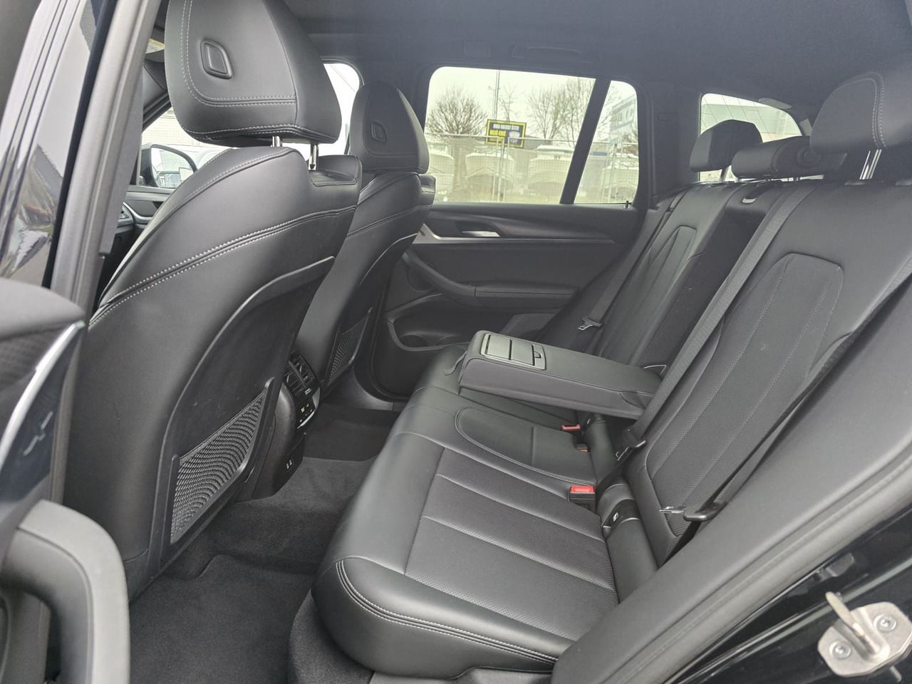 BMW X3 2.0d * M-SPORT PAKET * FACELIFT MODEL * ODLIČNO STANJE *X-DRIVE - 17