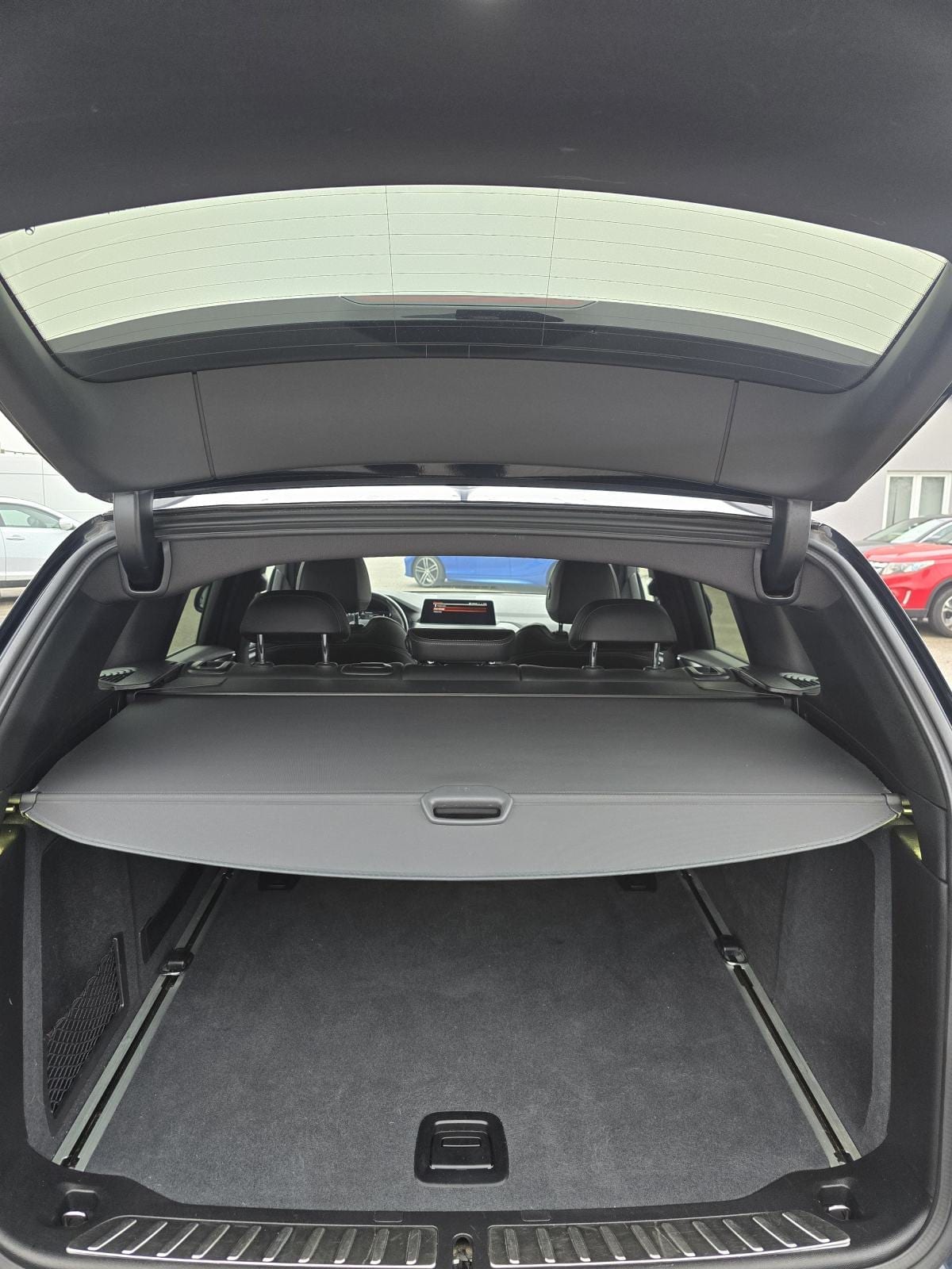 BMW X3 2.0d * M-SPORT PAKET * FACELIFT MODEL * ODLIČNO STANJE *X-DRIVE - 19