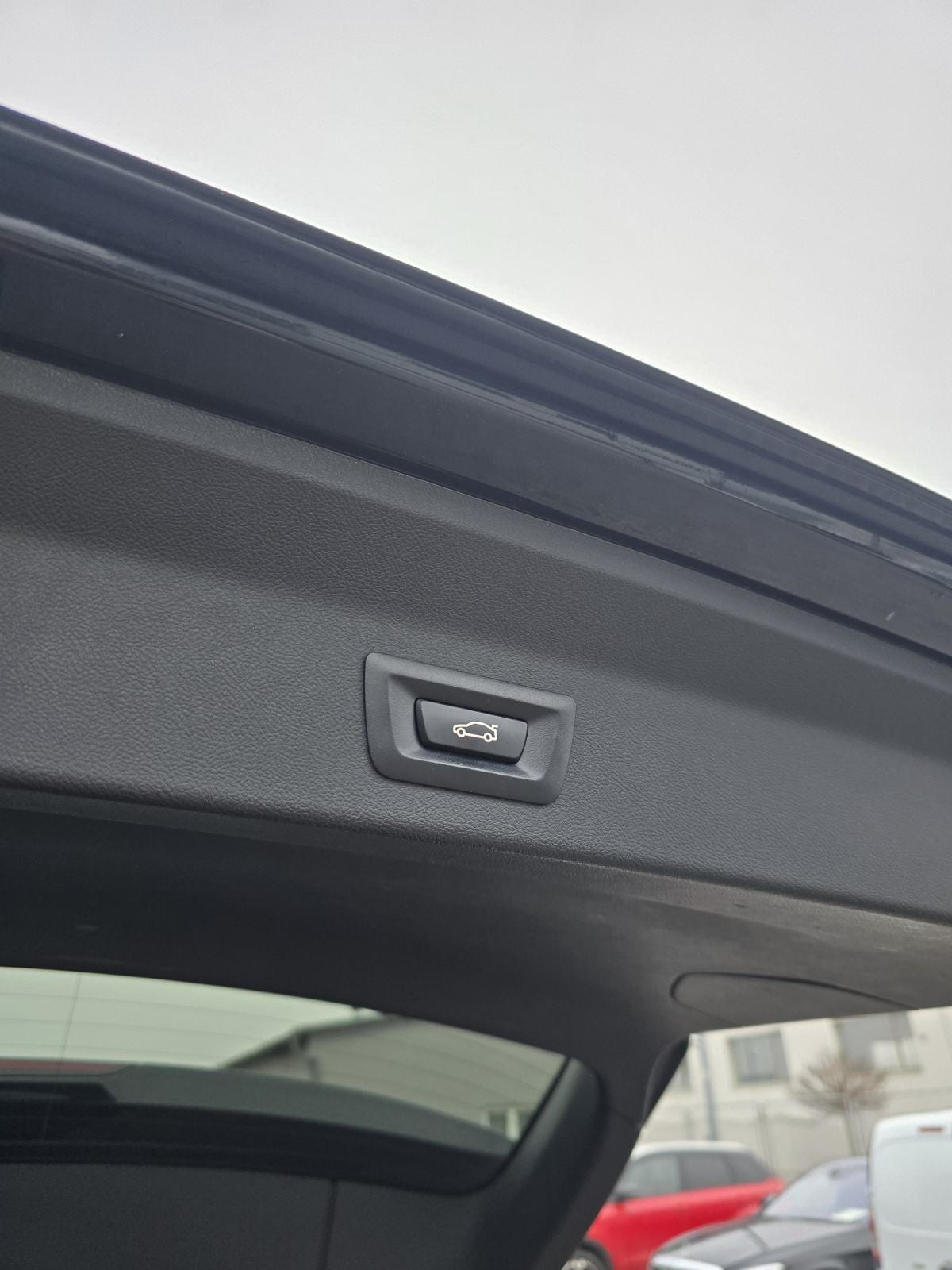 BMW X3 2.0d * M-SPORT PAKET * FACELIFT MODEL * ODLIČNO STANJE *X-DRIVE - 20